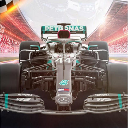 Carrinho de controle remoto da Mercedes F1 Réplica Brinquedo Carro Formula 1 - LojaLB